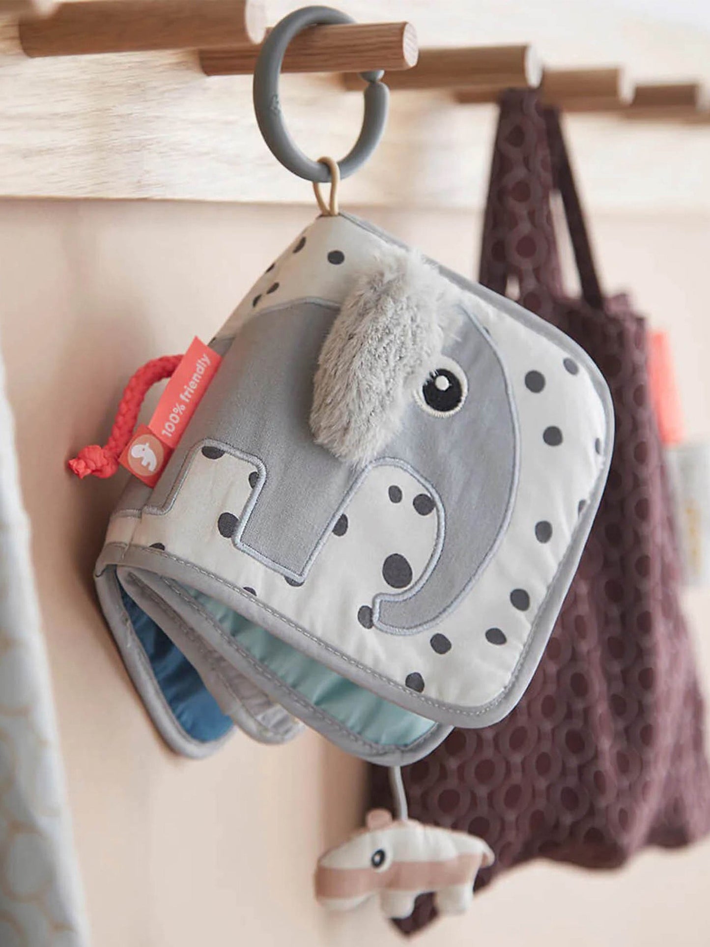 Libro grigio per neonati,Done By Deer,DD-40848