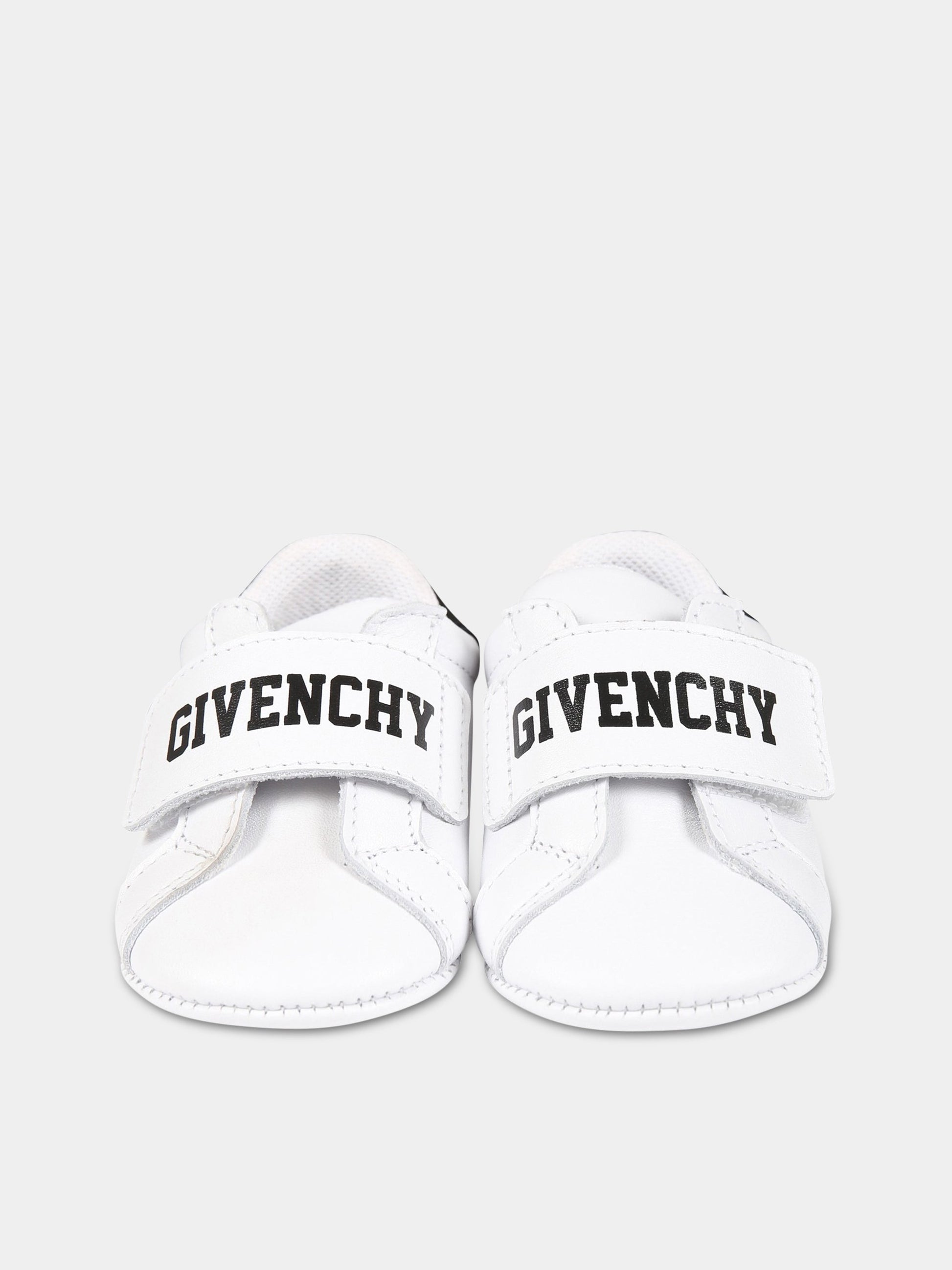 Sneakers bianche per neonato con logo,Givenchy Kids,H99045 10P